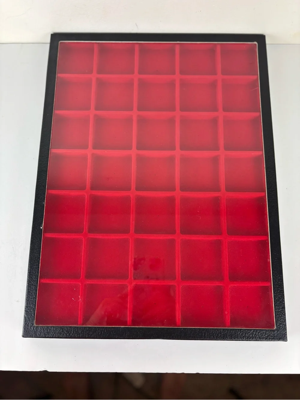 Riker sleek display